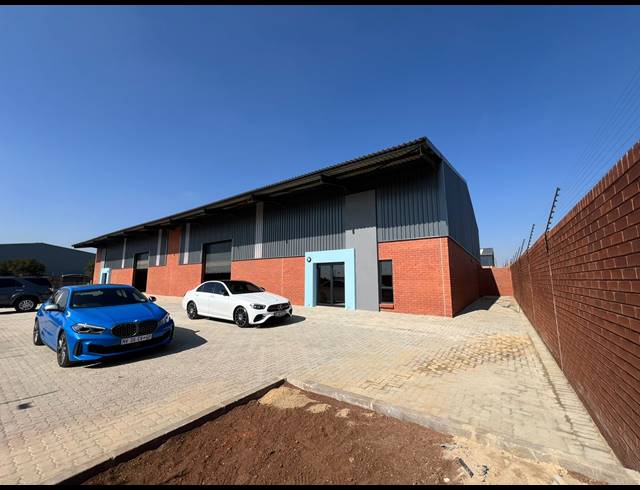 500M² WAREHOUSE TO LET IN SUNDERLAND RIDGE